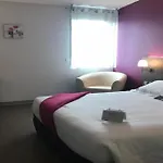 Kyriad Saint Chely D'apcher - Aire De La Lozere 3* Albaret-Sainte-Marie