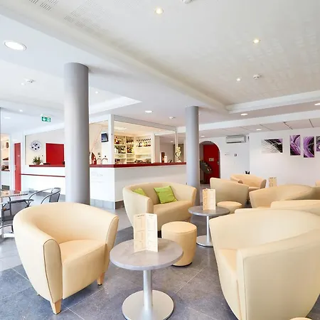 Kyriad Saint Chely D'apcher - Aire De La Lozere 3*