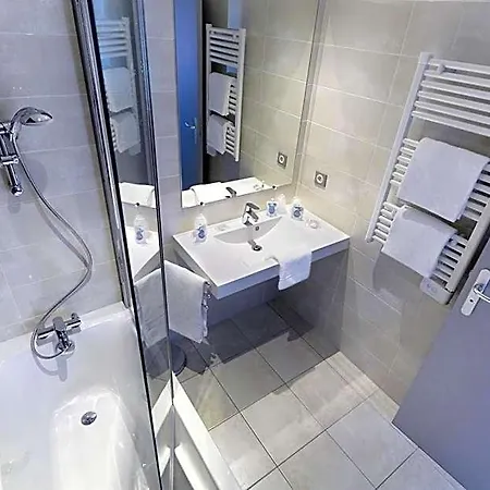 Kyriad Saint Chely D'apcher - Aire De La Lozere 3* Albaret-Sainte-Marie