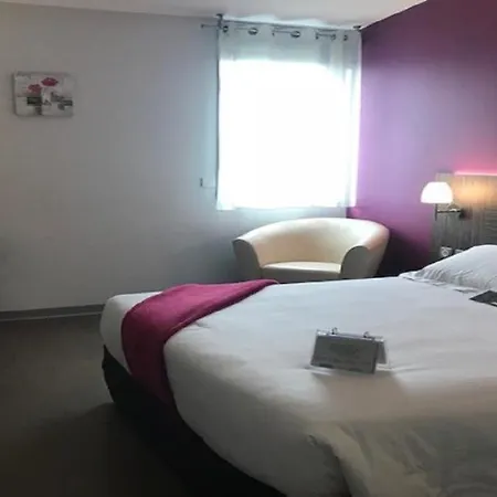 圣切里德浦切尔基利亚德 - 艾尔德拉洛泽尔酒店 3* Albaret-Sainte-Marie