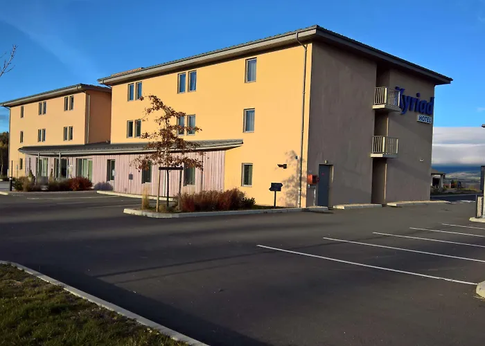 Kyriad Saint Chely D'apcher - Aire De La Lozere 3*