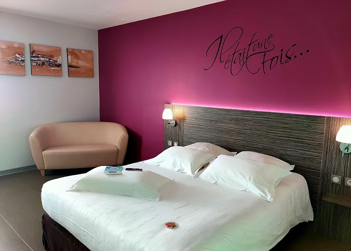 Hotel Kyriad Saint Chely D'apcher - Aire De La Lozere Albaret-Sainte-Marie